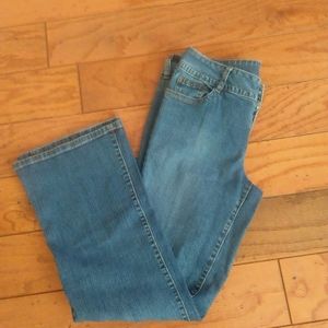 LIZ CLAIBORNE LADIES STRETCH JEANS NWOT